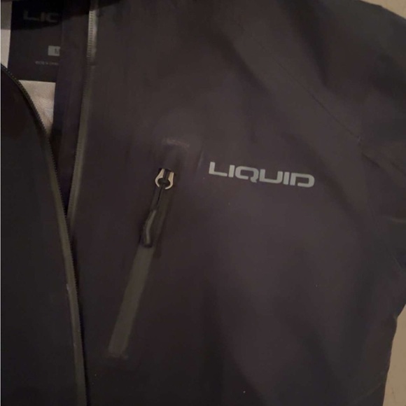 Liquid jacket - Picture 3 of 3